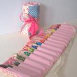 Crayon roll